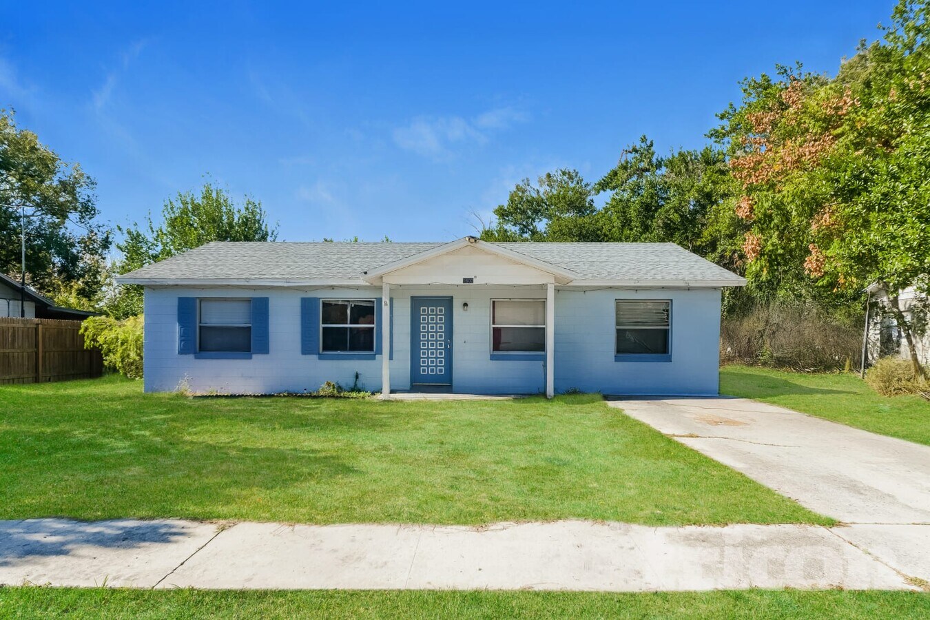 Photo - 1602 Starfire Ln