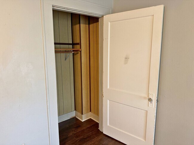 Photo - 1818 Collins Ave Unit 1/2