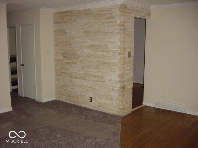 Photo - 5655 N Parker Ave