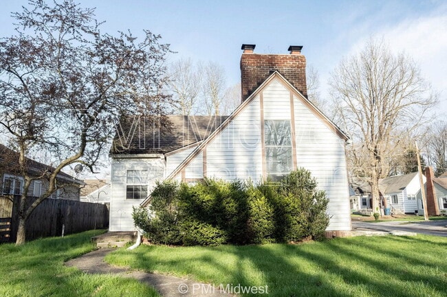 Photo - 4058 N Illinois St