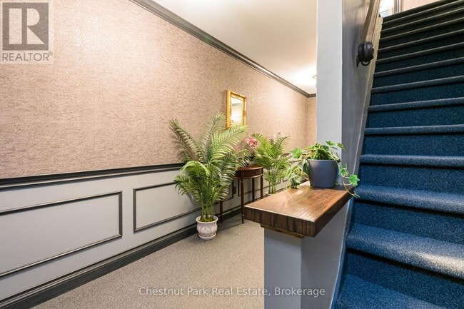 Photo - 110 Sykes St N Unit 303