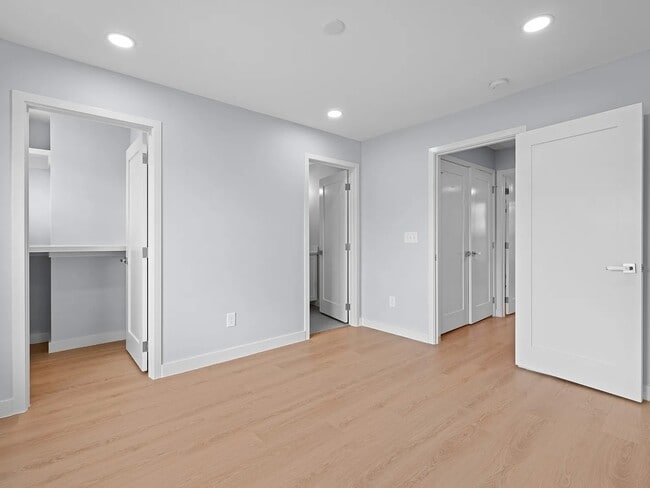 Photo - 701 Laura Ward Pl