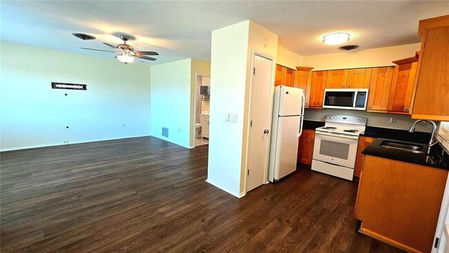 Photo - 1965 Forked Creek Dr