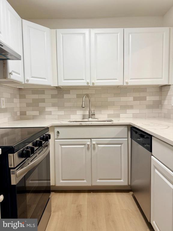 Photo - 9618 Inverary Ct