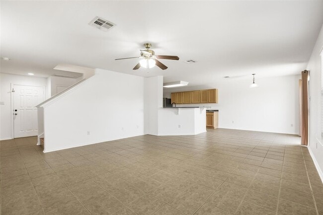 Photo - 2010 Ashberry Trail