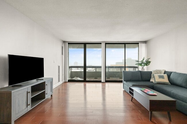 Photo - 566 Commonwealth Ave Unit 1003