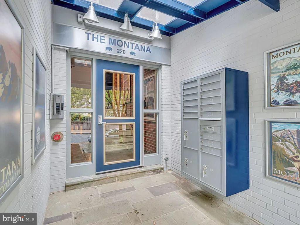 Photo - 220 2nd St SE Unit 303