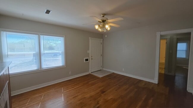 Photo - Charming & Affordable 2-Bedroom Home – Ready for Move-In!