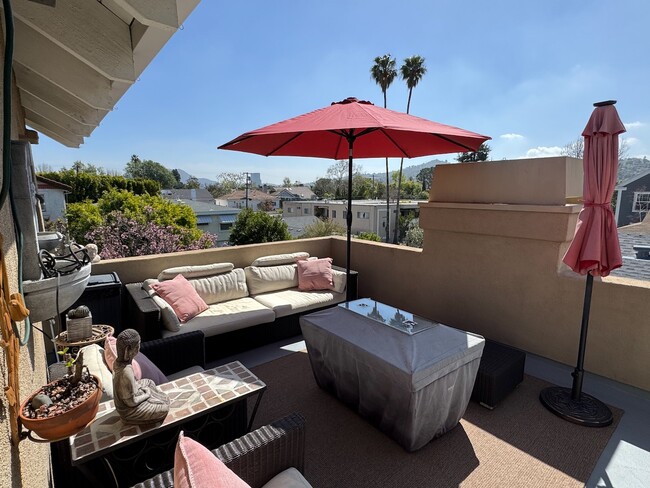 rooftop patio - 4365 Troost Ave Townhome