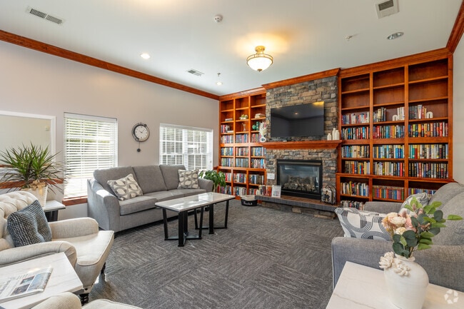 Interior Photo - Connect55+ Elkhorn Active Community 55+