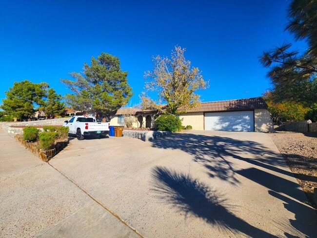 Photo - 3004 Missouri Ave