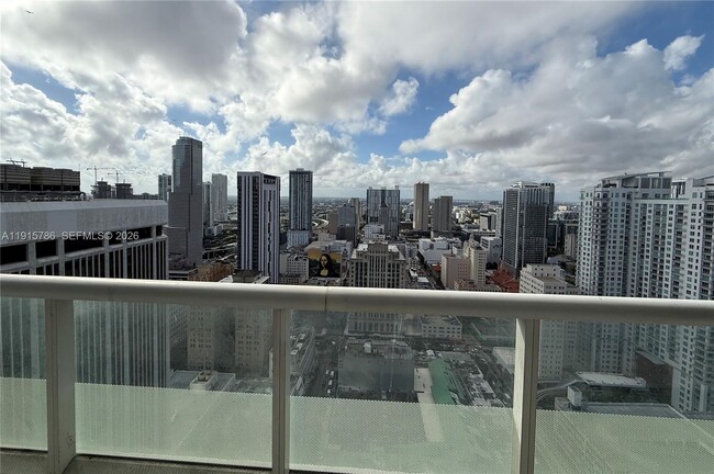 Building Photo - 50 Biscayne Blvd Unit 3911