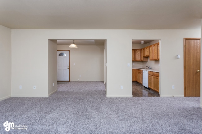 Photo - 7016 Weimer Rd