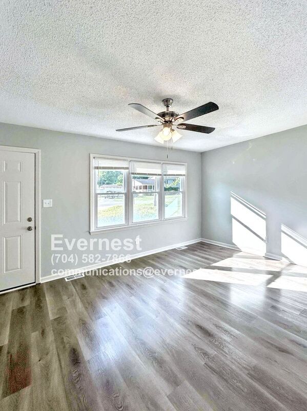 Photo - 5008 Sea Oates Ln