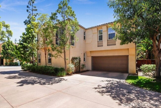 Photo - 3 BED 2.5 BATH in Crescent Court
