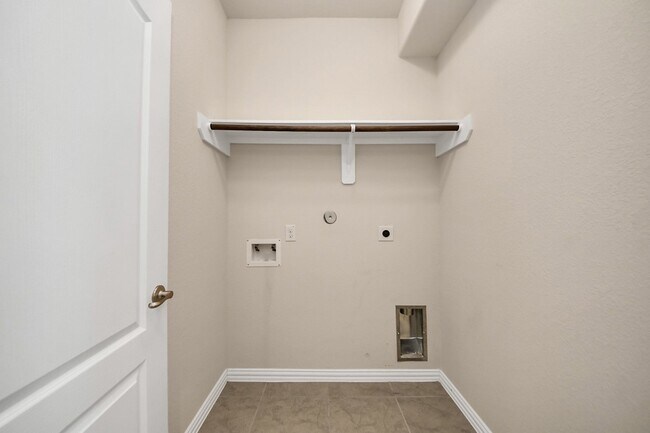 Photo - 21254 Lucknow Ln Casa