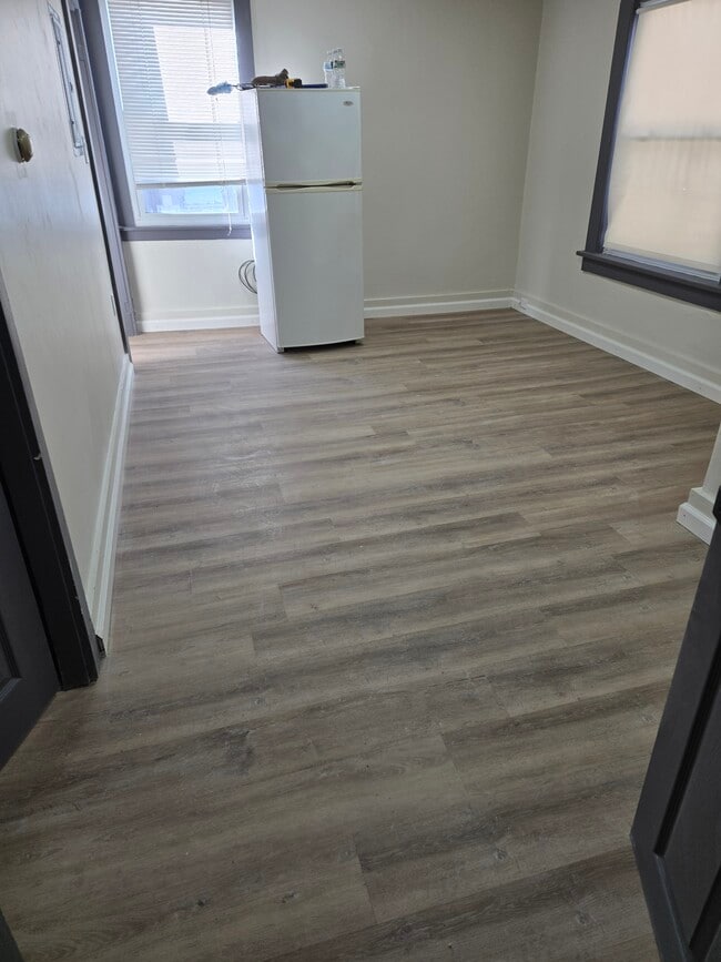 Photo - 236 South St Unidad 2Fl R