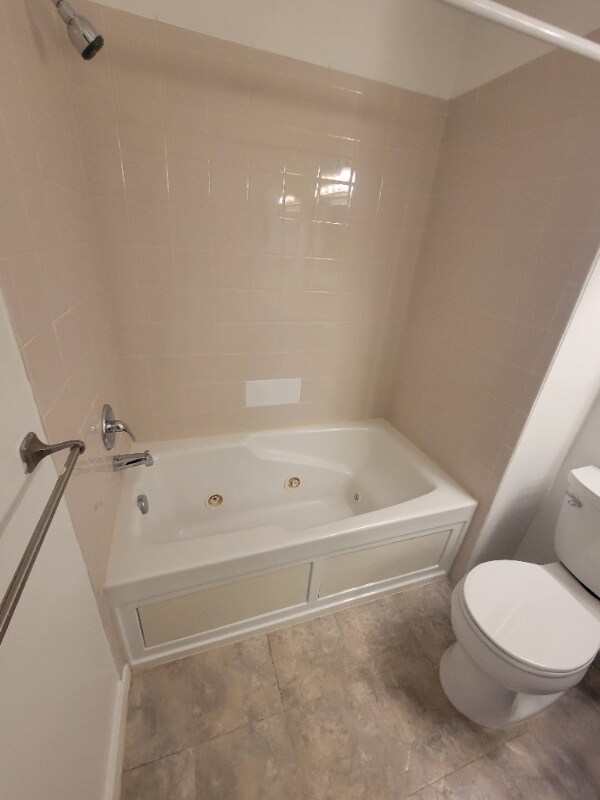 Photo - 44 Dendron Ct