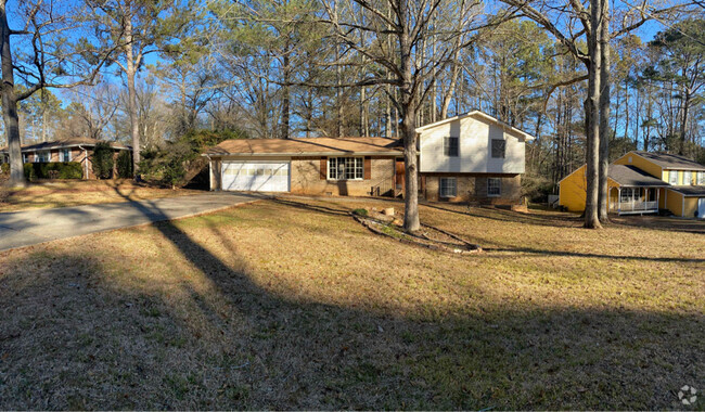 Building Photo - 17 Lynn Cir Rental