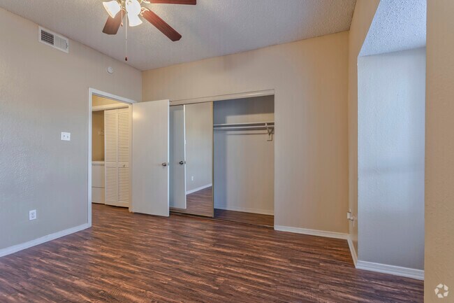 1BR, 1BA - 806 SF A1 - Bedroom