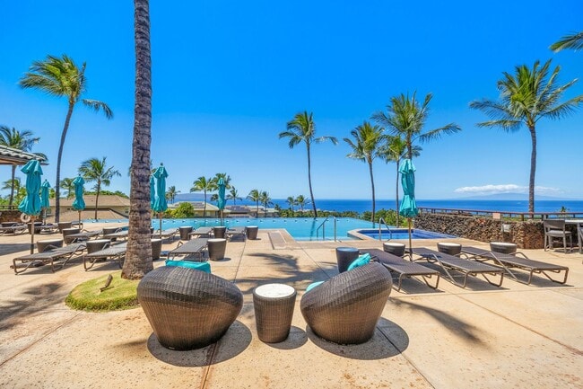 Photo - Prestigious Gated Residence in “Kai Malu” ...