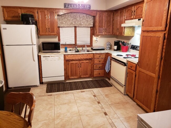 Photo - 4123 Avenue C