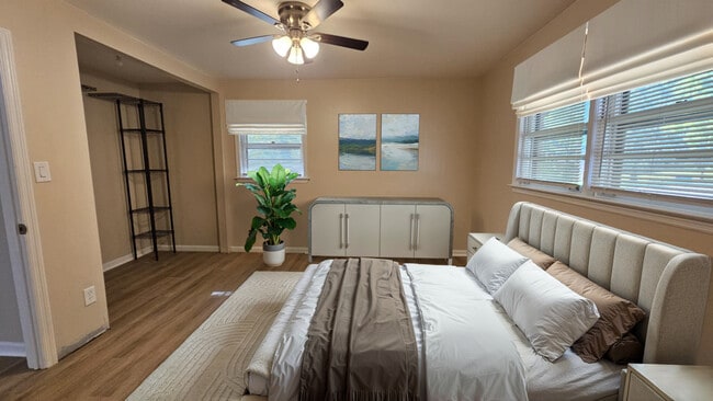 Photo - 2835 Hayden Dr