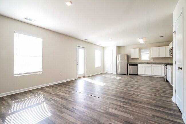 Photo - 246 Wadsworth Rd