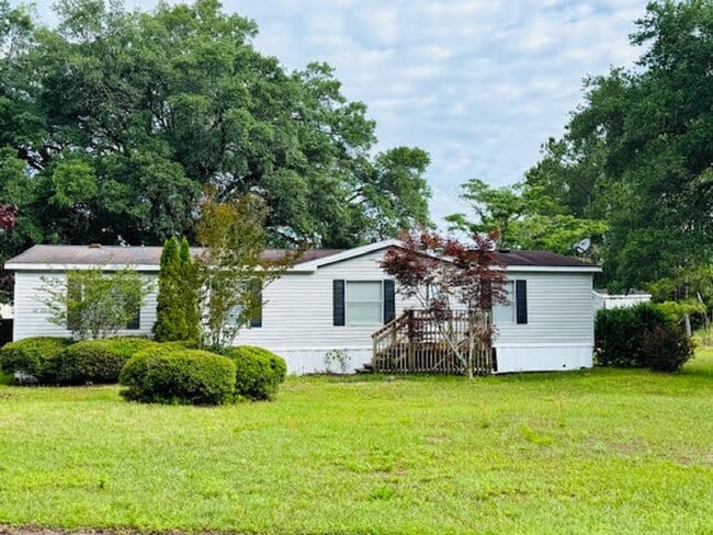 Photo - Old Maco Road