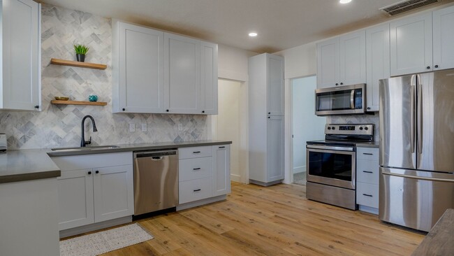 Photo - Fully furnished- Long and short term rental in Lehi! Boat and RV parking available.