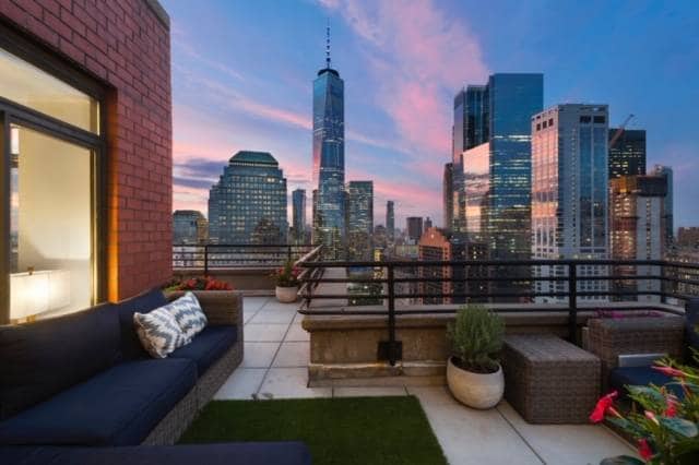 Photo - 200 Rector Pl