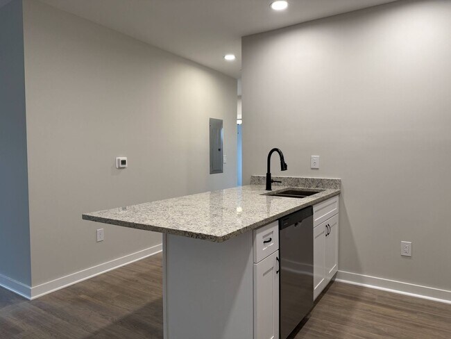 Photo - Columbia Rising