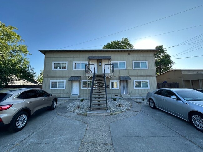 Charming & Spacious 2-Bedroom Home in Sacr... - Charming & Spacious 2-Bedroom Home in Sacr... Unidad 321 321 Kelly Ct