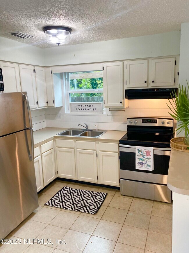 Photo - 837 Gonzales Ave