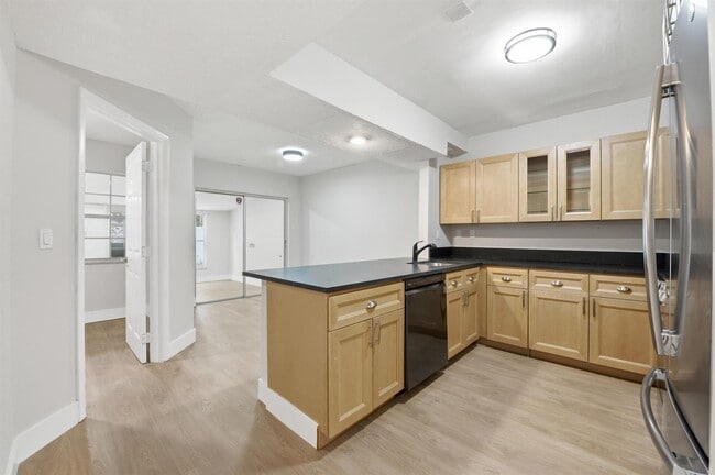 Photo - 7318 NW 75th St