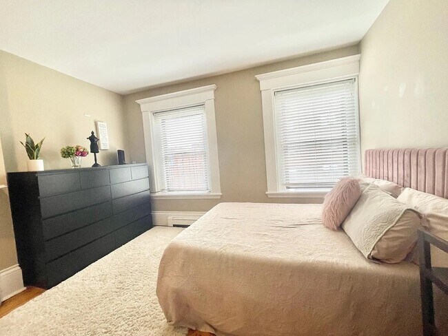 616 Massachusetts Ave Unit 3