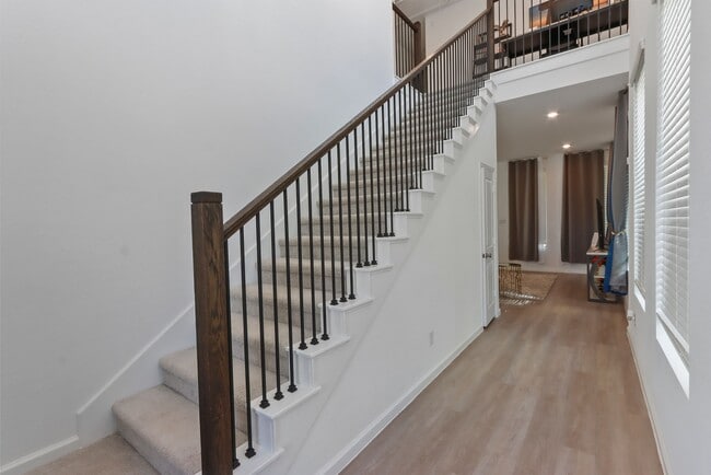 Photo - 15023 Marston Grv Dr