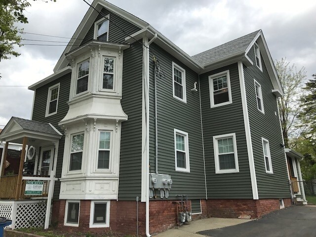 Photo - 79 Winchester Ave Unit 2