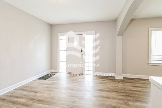 Photo - 4356 Bingham Ave
