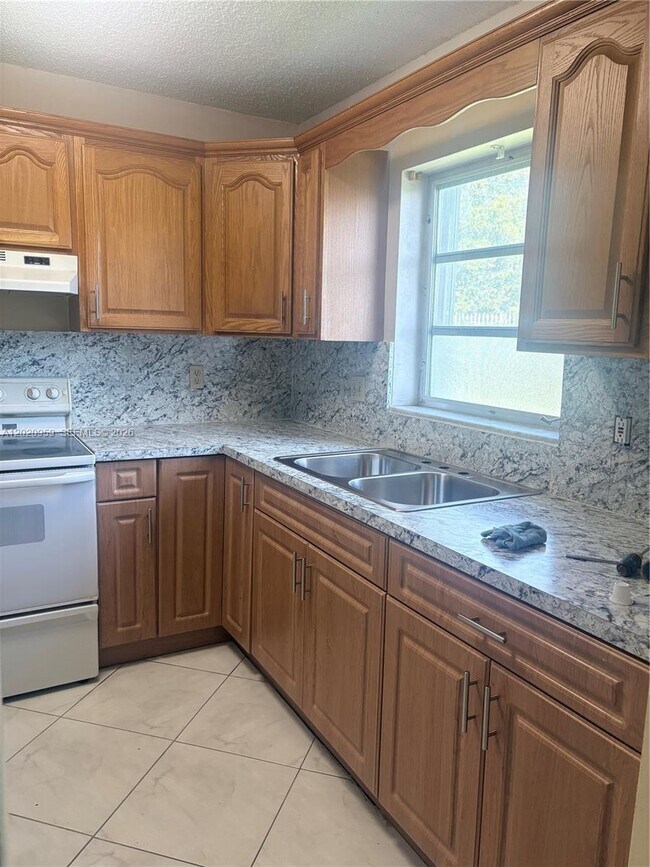 Photo - 5300 Washington St Unit R101