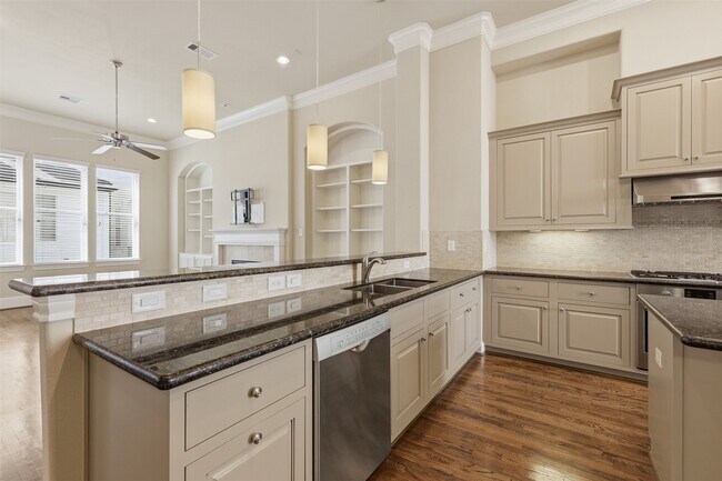 Photo - 2707 Cohn Trails Ln