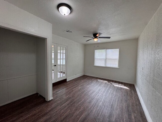 Photo - Brand New inside, great neighborhood and large fenced yard!  Call us today to make this your new ...