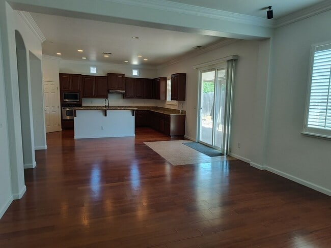 Photo - 4 Bedroom Coming Soon In Elk Grove!