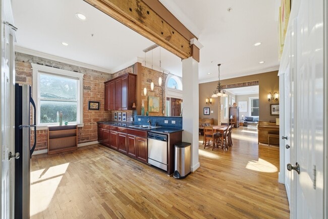 Photo - 215 W Norma St Unit 202