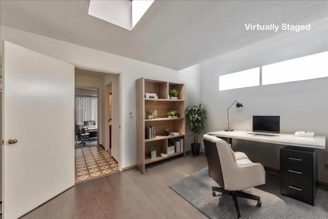 Photo - 102 Promethean Way