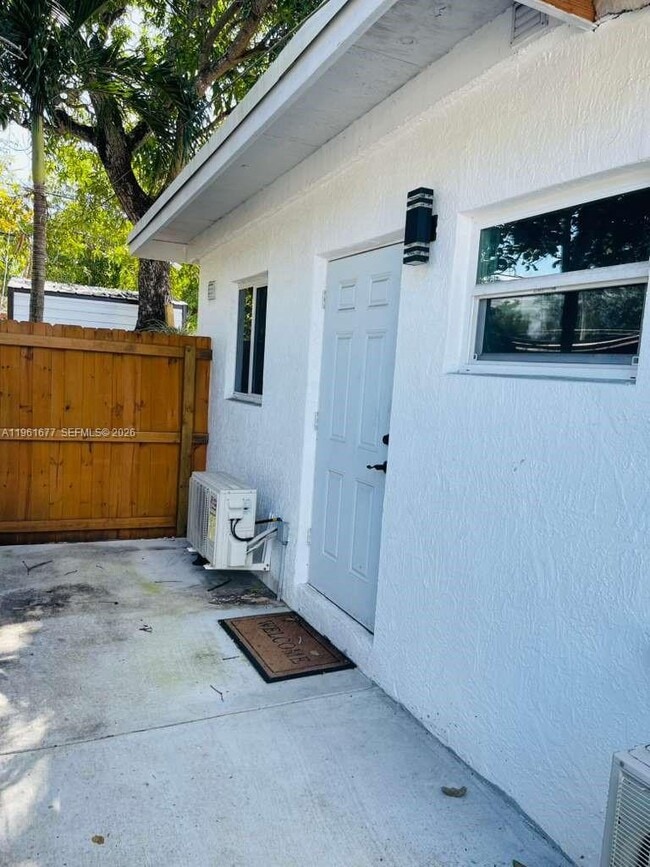 Building Photo - 230 NW 127th St Unit 0