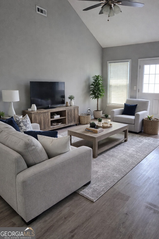 Photo - 542 Bar J Rd