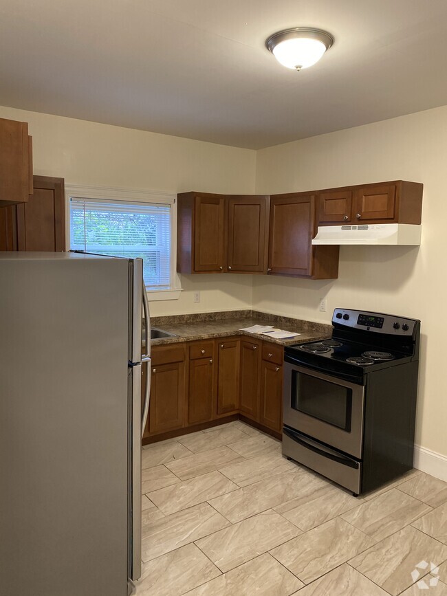 Building Photo - 81 Ruthven St Unit 1 Rental