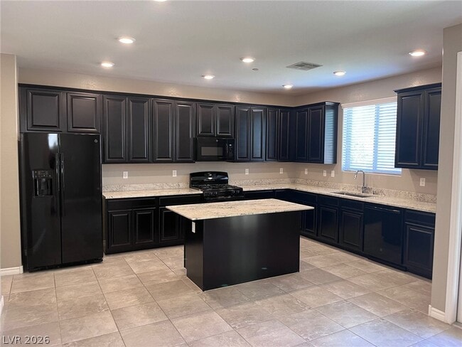 Photo - 901 Bluebell Brook St