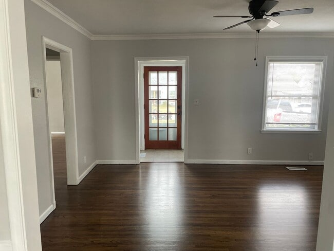 Photo - 1235 S Sandusky Ave